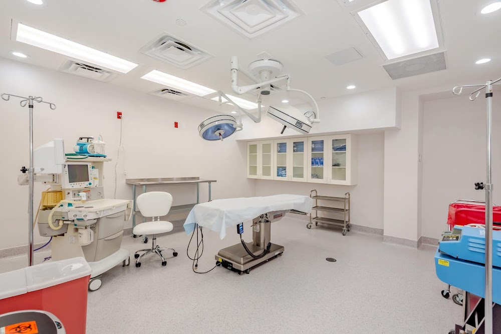 Plus Cosmetic Surgery Center